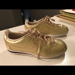 Nike Gold Cortez